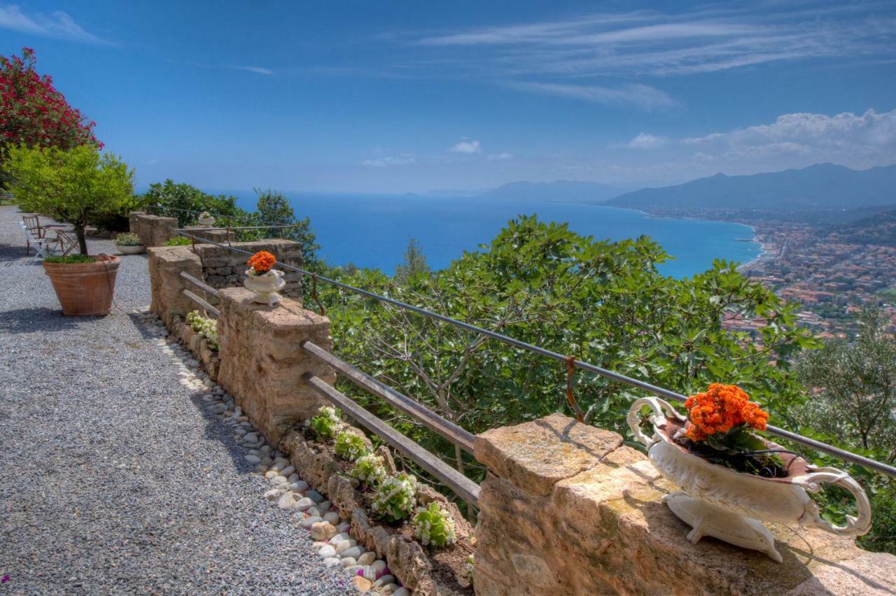 Villa Sole Borgio Verezzi Eksteriør bilde